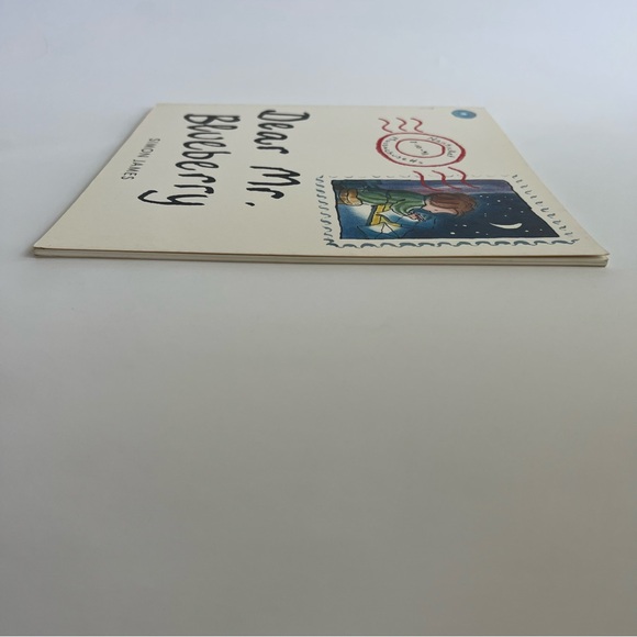 Dear Mr. Blueberry by Simon James children’s reading paperback book - Picture 7 of 17